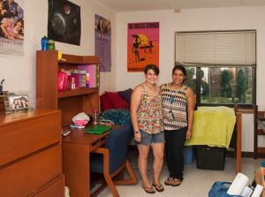Learn how to be a good roommate with these easy steps!